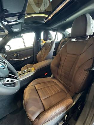 BMW 320i 2.0 16V TURBO FLEX M SPORT AUTOMÁTICO